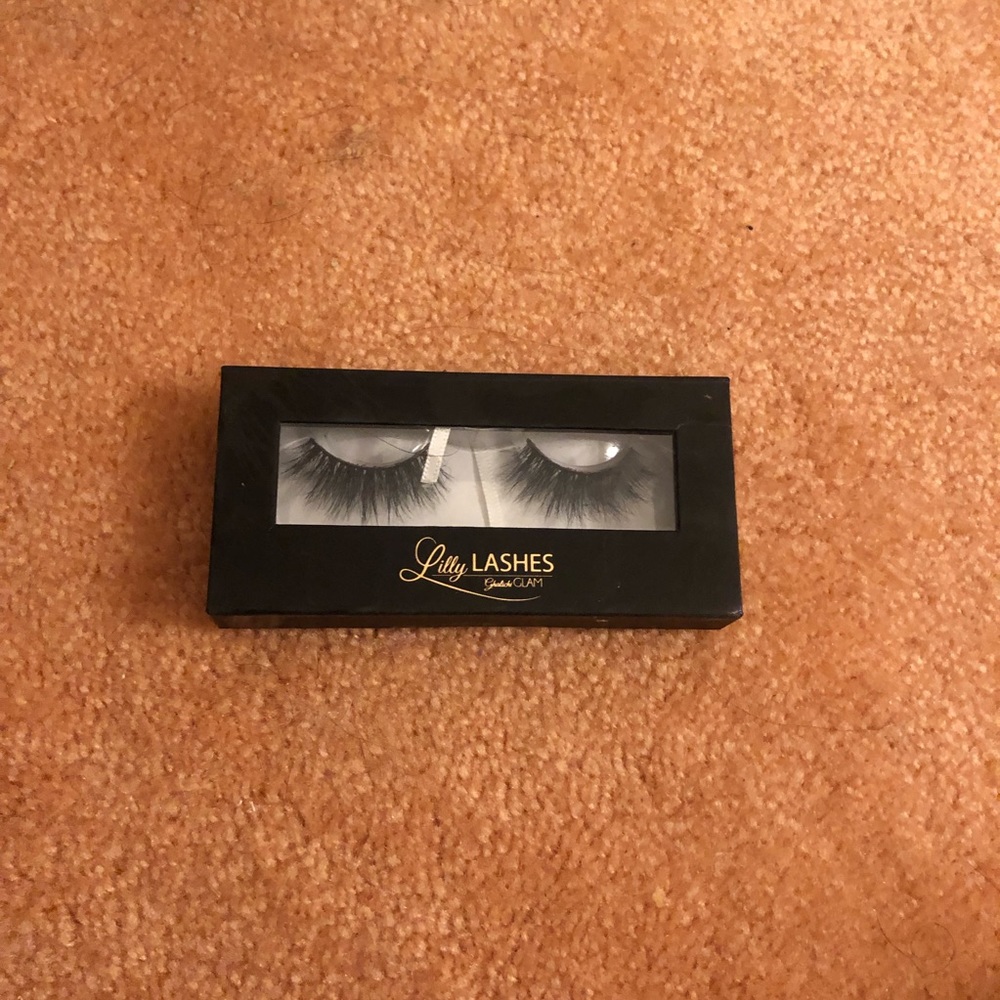 Lilly Lashes Miami Fake lashes